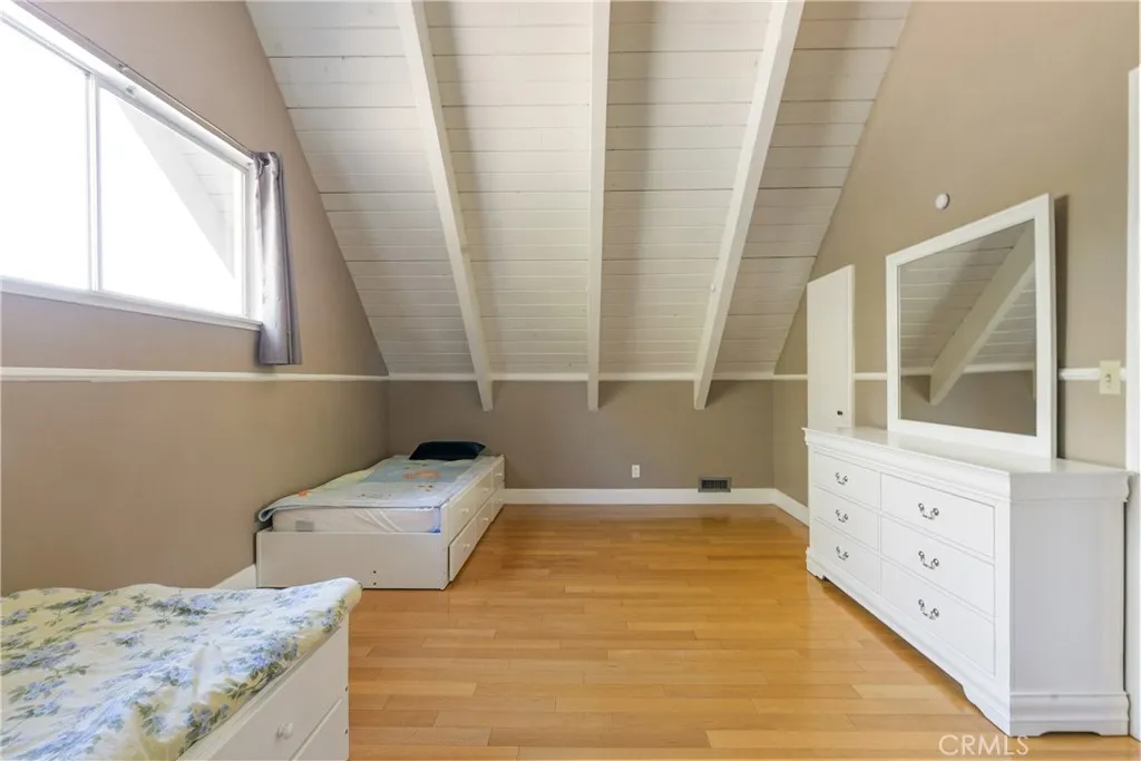 28252 Bern Lane, Lake Arrowhead, California 92352 home-pic-16